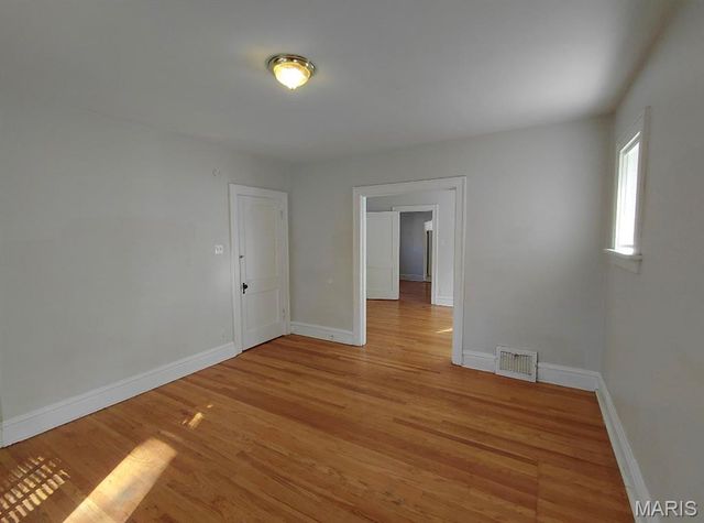 3871 Alberta Street, St Louis, MO 63116