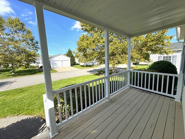 23 Stone Meadow Dr, Bridgewater, MA 02324