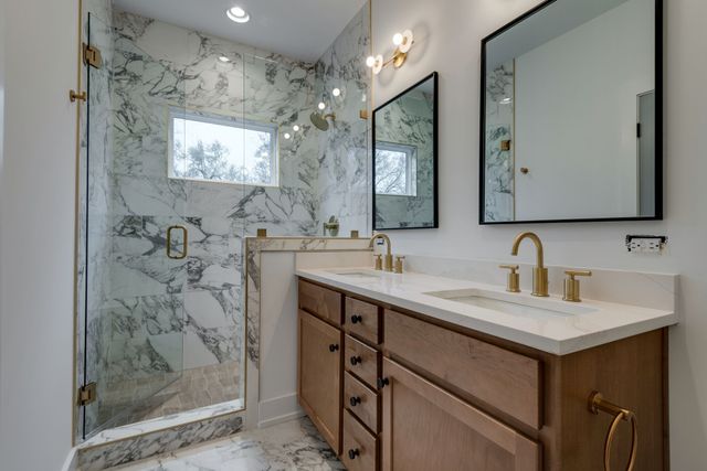 862 W Sharpe Ave Unit 1, Nashville, TN 37206