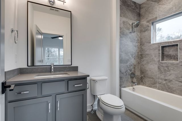 862 W Sharpe Ave Unit 1, Nashville, TN 37206