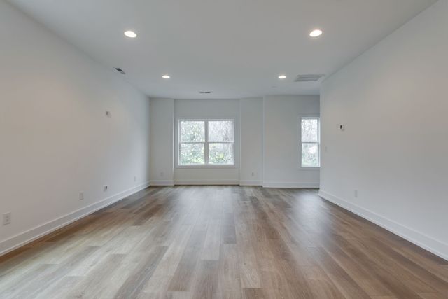 862 W Sharpe Ave Unit 1, Nashville, TN 37206