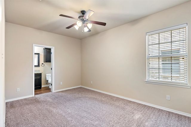 113 Armored Avenue, College Station, TX 77845