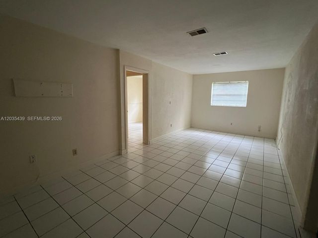 2916 12th Avenue, Vero Beach, FL 32960