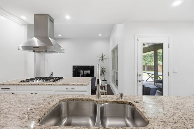 2626 Mariposa Circle, Plano, TX 75075