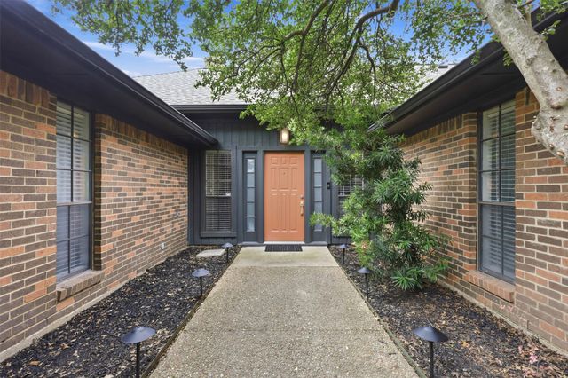 2626 Mariposa Circle, Plano, TX 75075