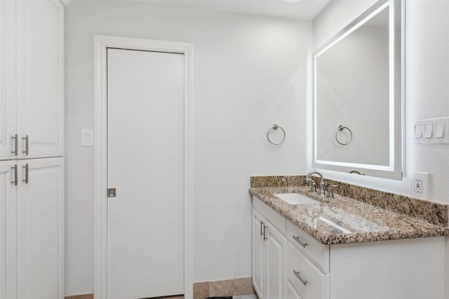 2626 Mariposa Circle, Plano, TX 75075