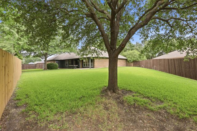 2626 Mariposa Circle, Plano, TX 75075