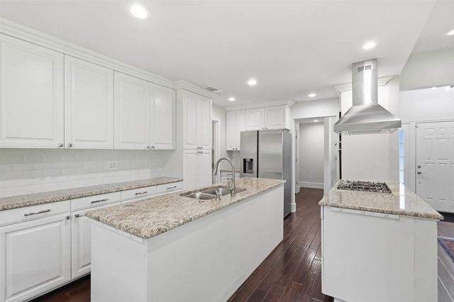 2626 Mariposa Circle, Plano, TX 75075