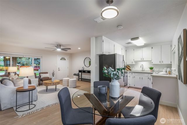 3718 NE 22nd Place, Renton, WA 98056