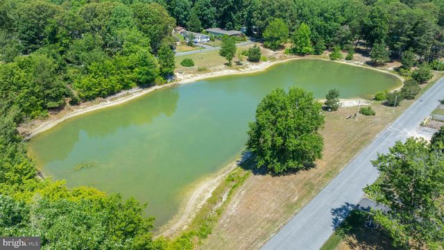 225 N LAKE DR, Milton, DE 19968