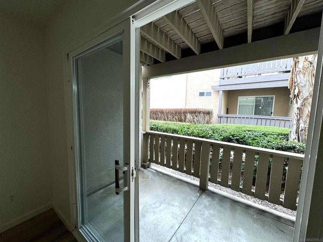 6141 Paseo Granito, Carlsbad, CA 92009