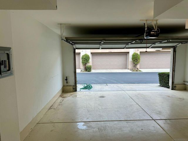 6141 Paseo Granito, Carlsbad, CA 92009