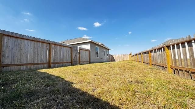 10006 Tiger Flower Ln, Houston, LA 70016