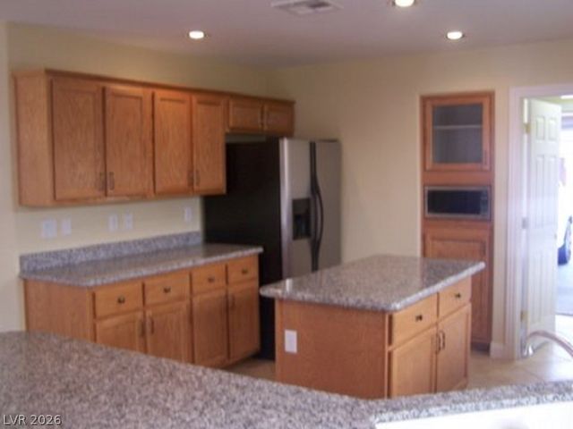 10866 Dornoch Castle Street, Las Vegas, NV 89141