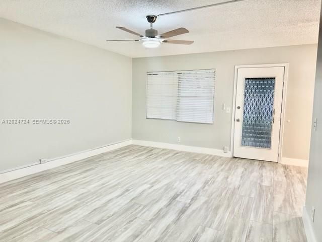 850 SW 133rd Ter 106B, Pembroke Pines, FL 33027