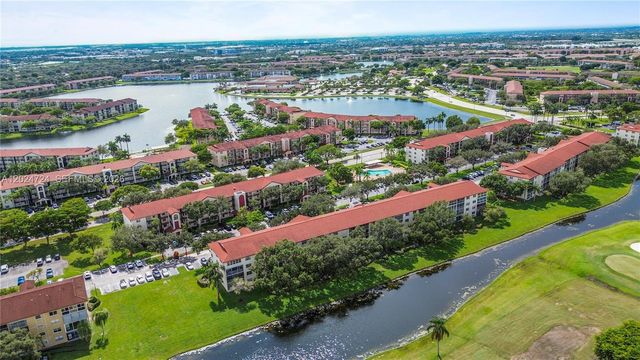 850 SW 133rd Ter 106B, Pembroke Pines, FL 33027