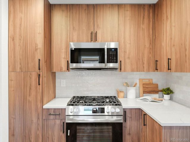 3550 N Vine St, Denver, CO 80205