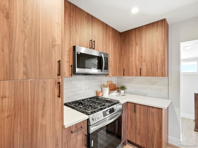 3550 N Vine St, Denver, CO 80205