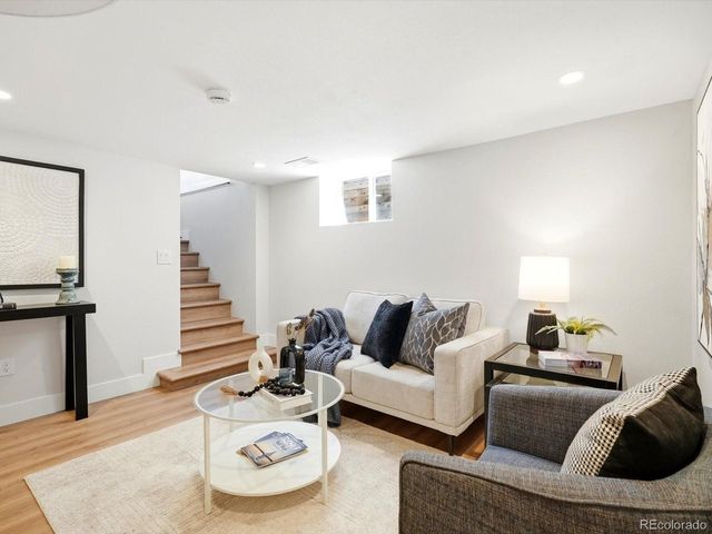 3550 N Vine St, Denver, CO 80205