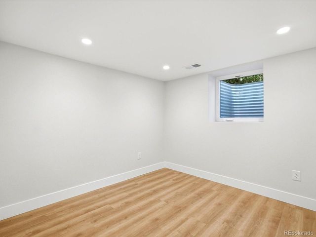 3550 N Vine St, Denver, CO 80205