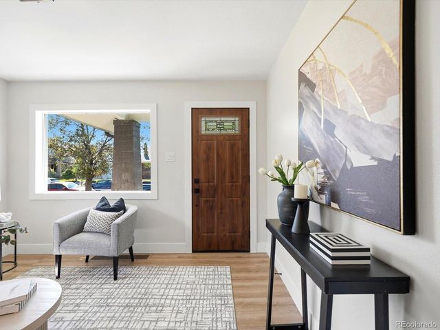 3550 N Vine St, Denver, CO 80205