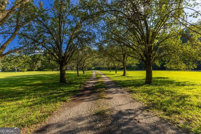 716 Snead Road, Fayetteville, GA 30215