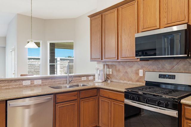 507 Arbor Court, Pearland, TX 77584