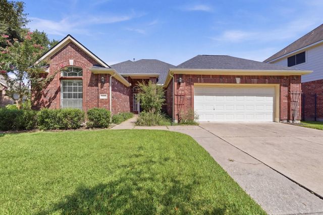 507 Arbor Court, Pearland, TX 77584