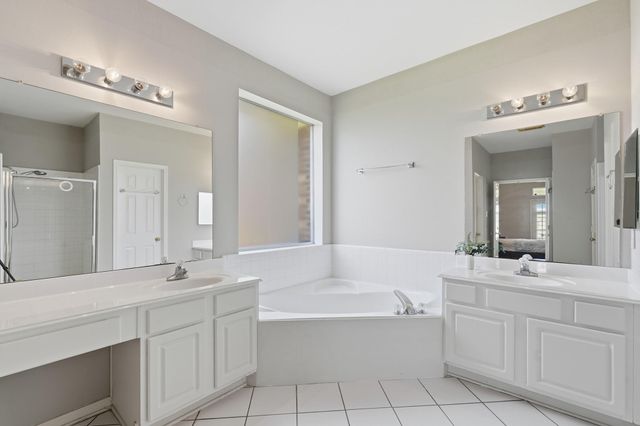 507 Arbor Court, Pearland, TX 77584