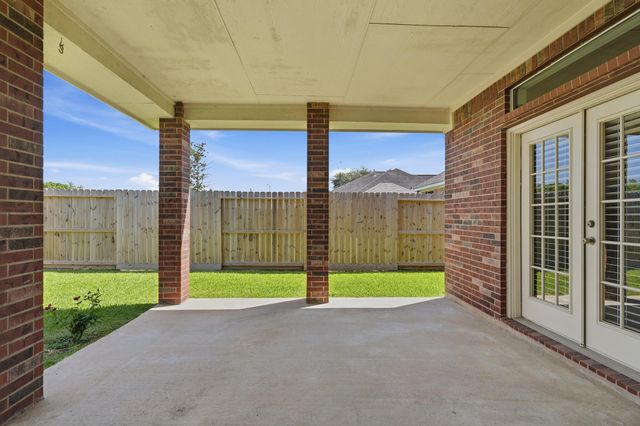 507 Arbor Court, Pearland, TX 77584