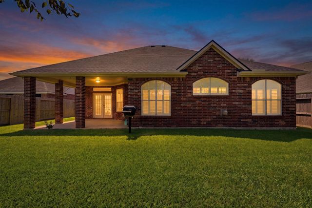 507 Arbor Court, Pearland, TX 77584