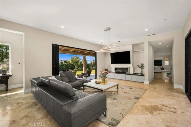 19240 Steeplechase Way, Yorba Linda, CA 92886