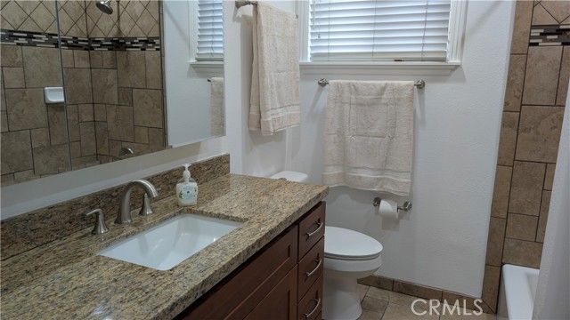 19044 Grayland Avenue, Artesia, CA 90701