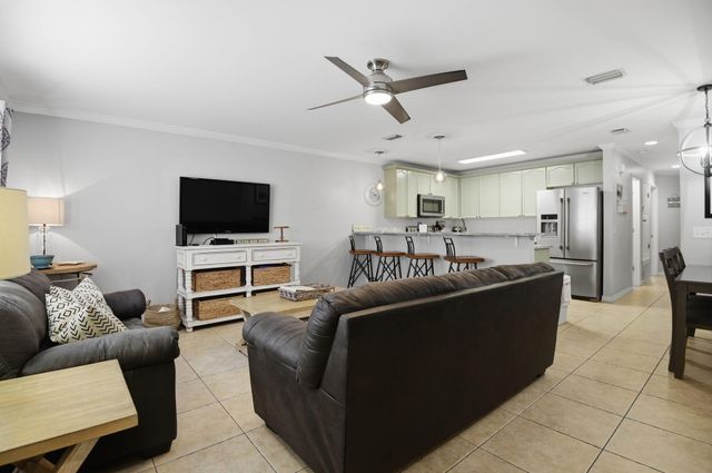 1986 Scenic Gulf Drive APT 9, Miramar Beach, FL 32550