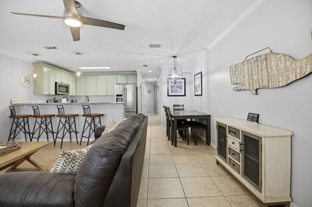 1986 Scenic Gulf Drive APT 9, Miramar Beach, FL 32550