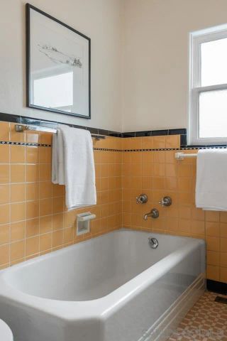 4144 Palmetto Way, San Diego, CA 92103