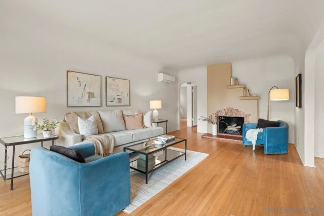 4144 Palmetto Way, San Diego, CA 92103