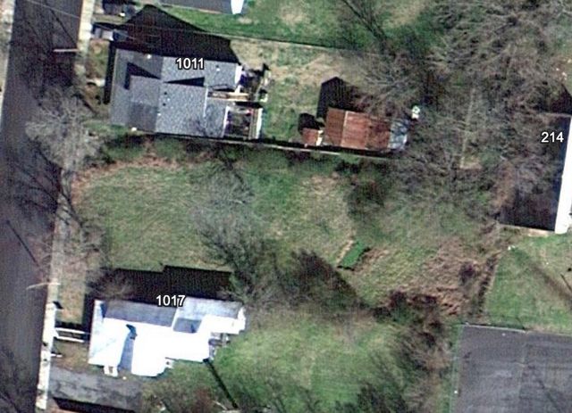 1015 S High St, Columbia, TN 38401