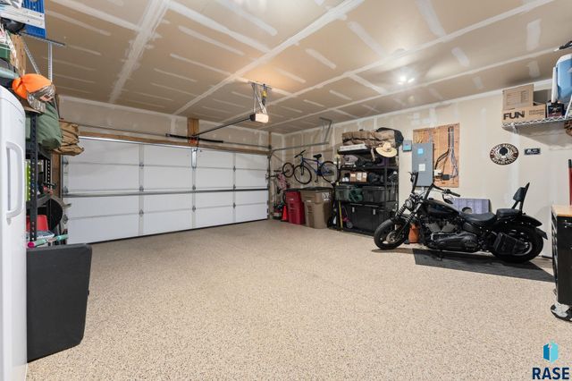 4500 E Whisper Ridge Pl Place, Sioux Falls, SD 57108