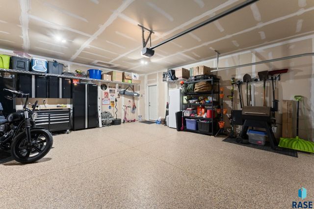 4500 E Whisper Ridge Pl Place, Sioux Falls, SD 57108