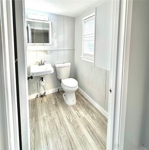 417 W Avenue A, Port Aransas, TX 78373