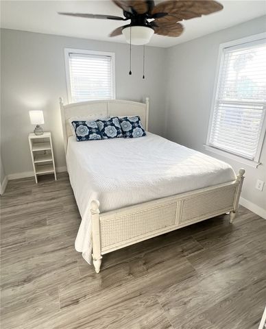 417 W Avenue A, Port Aransas, TX 78373