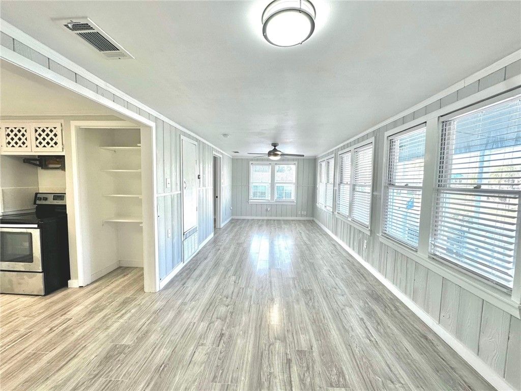417 W Avenue A, Port Aransas, TX 78373 — photo 3