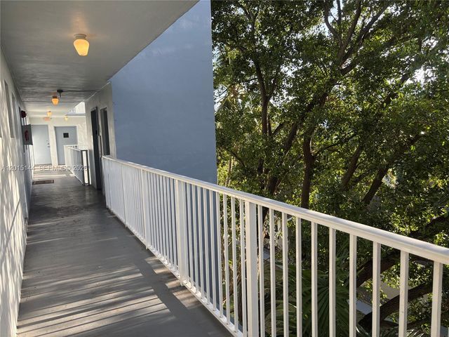 1701 Washington St 604, Hollywood, FL 33020