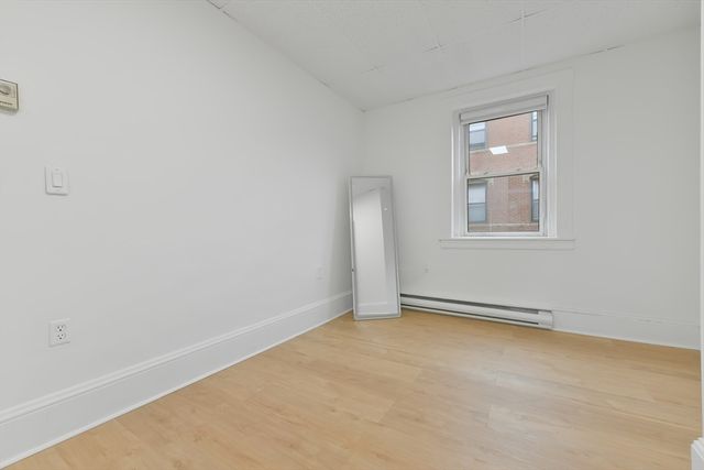 144-144A Salem St, Boston, MA 02113