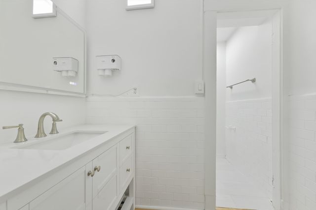 144-144A Salem St, Boston, MA 02113