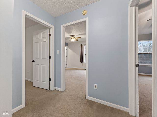 6743 Lexington Circle, Zionsville, IN 46077