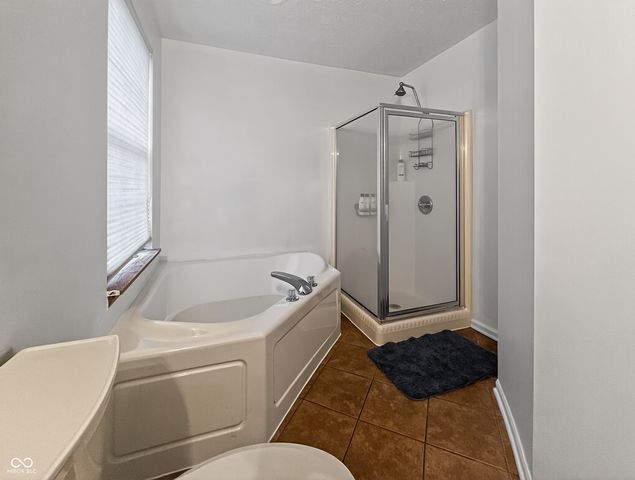 6743 Lexington Circle, Zionsville, IN 46077