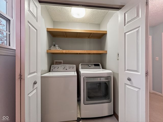 6743 Lexington Circle, Zionsville, IN 46077