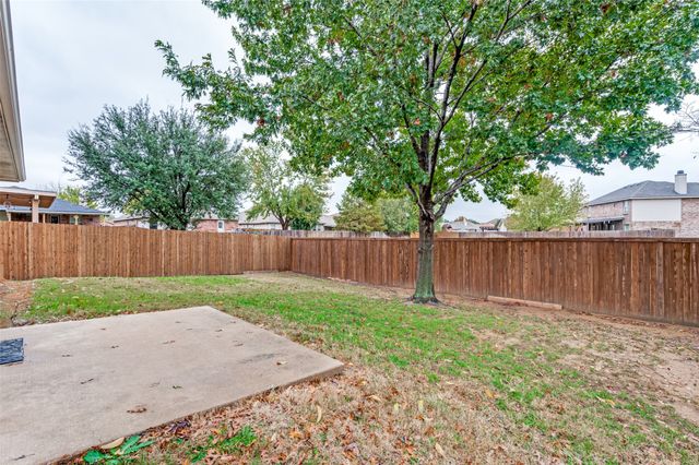 3404 Highpoint Drive, Denton, TX 76210